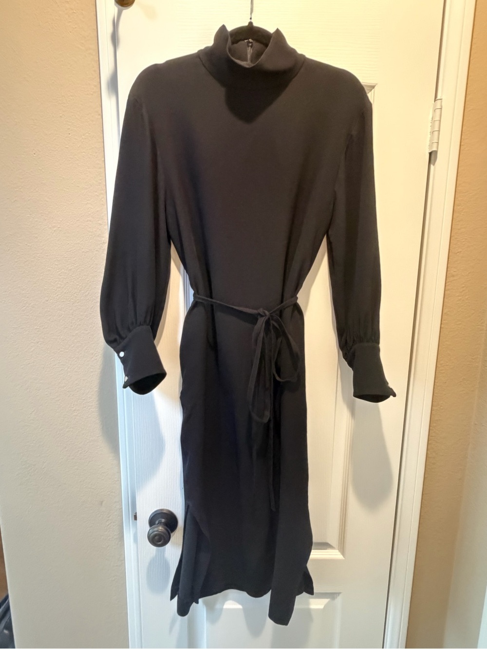 Banana Republic Black Mock Neck Tie Waist Midi Dress Size Small
